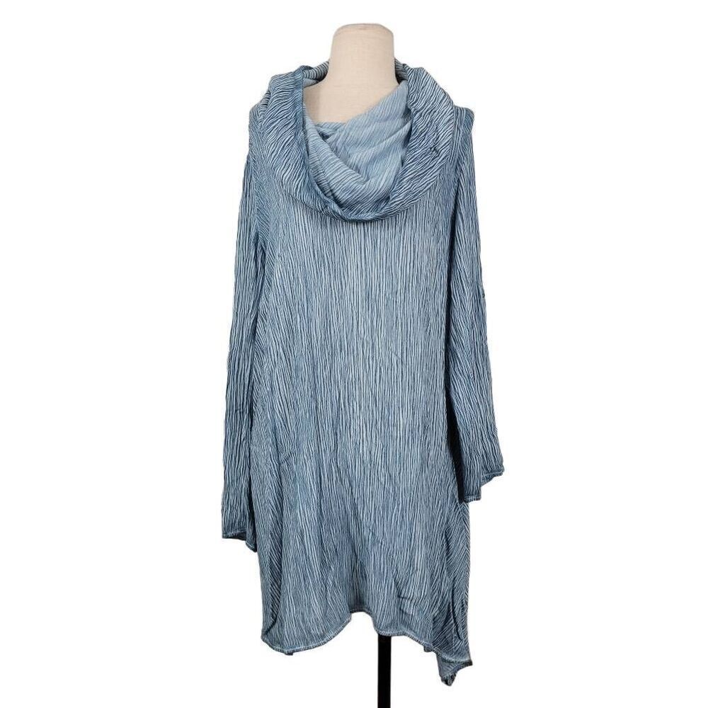 Soft Surroundings Crinkle Asymmetrical Tunic Top Sz M Blue Cowl Neck Long Sleeve